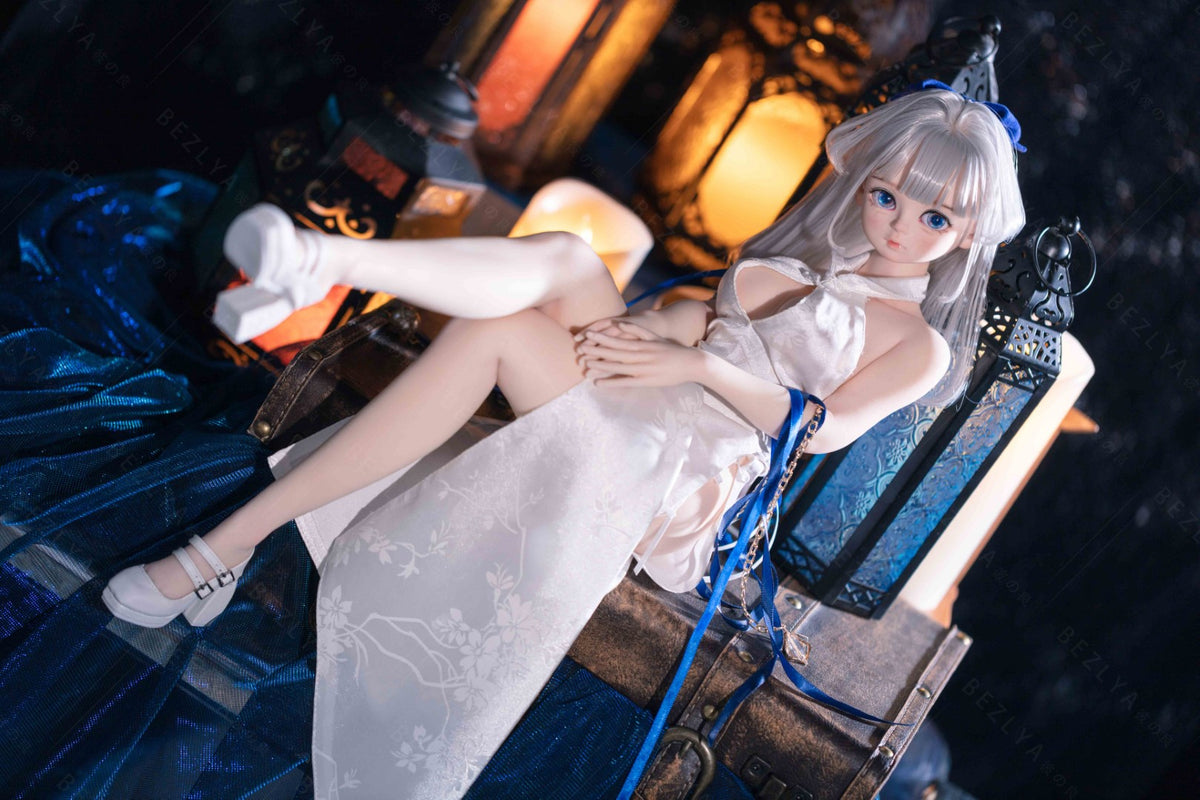 Pear Sex doll (Bezlya Doll 60cm C-cup 2.2 silicone)