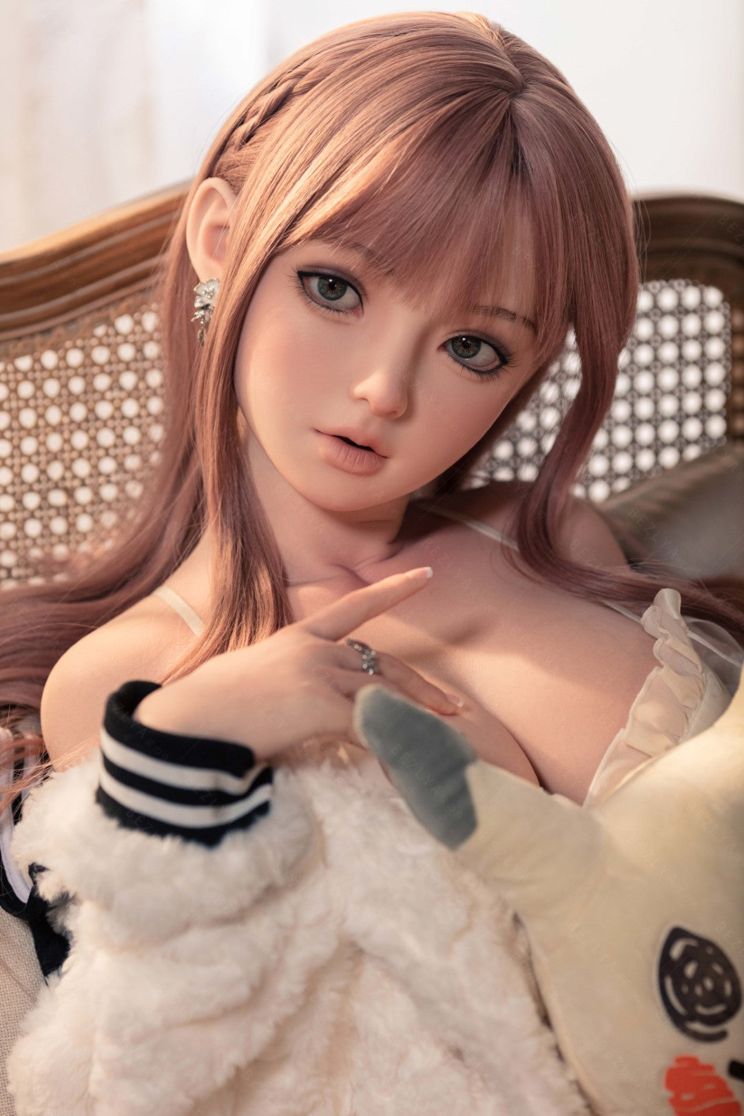 Convallaria Sex doll (Bezlya Doll 149cm D-cup 2.2CF silicone)