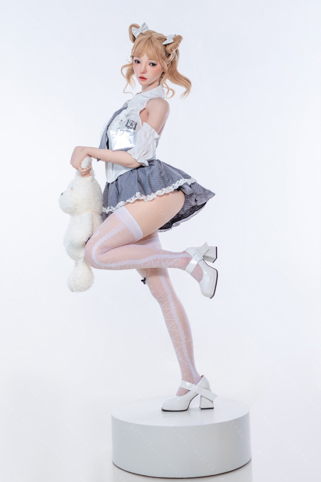 Albizia Sex doll (Bezlya Doll 155cm e-cup 2.2cf silicone)