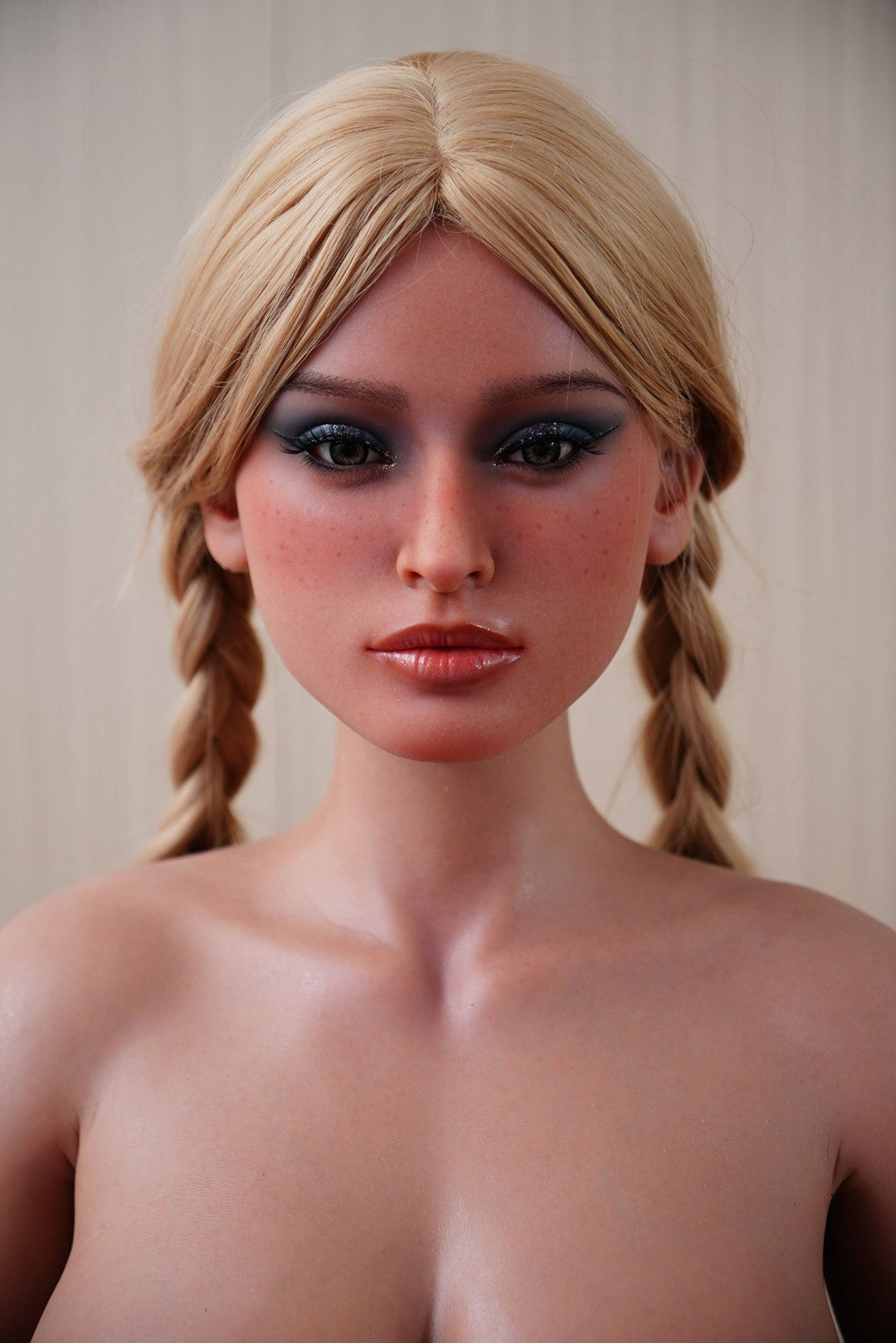 Jenna Sex doll (Galatea Doll 162cm c-cup #050 silicone)