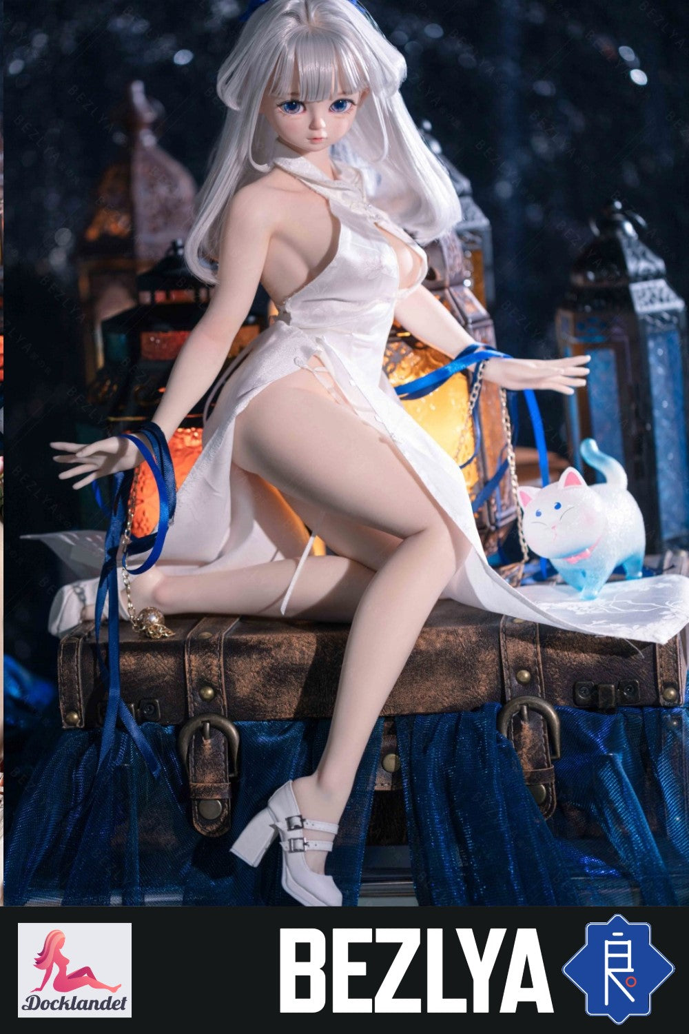 Bezlya Mini-Size Outfits (Bezlya Doll clothing)