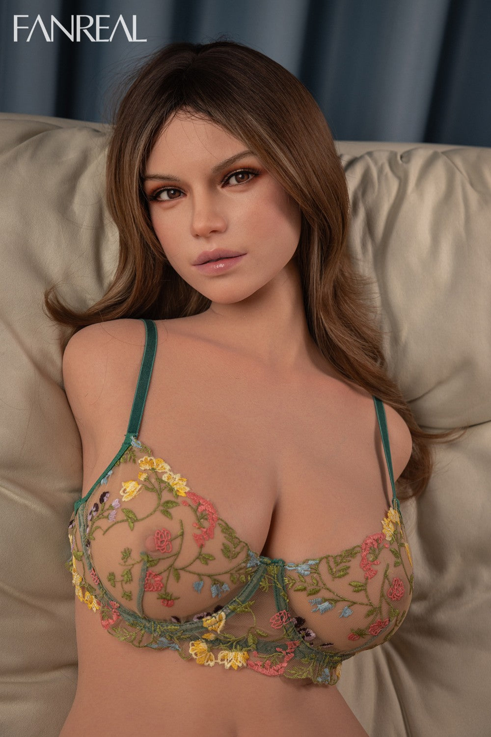 Mirella Torso Sexdocka (FanReal Doll 111cm F-kupa RST Silikon)