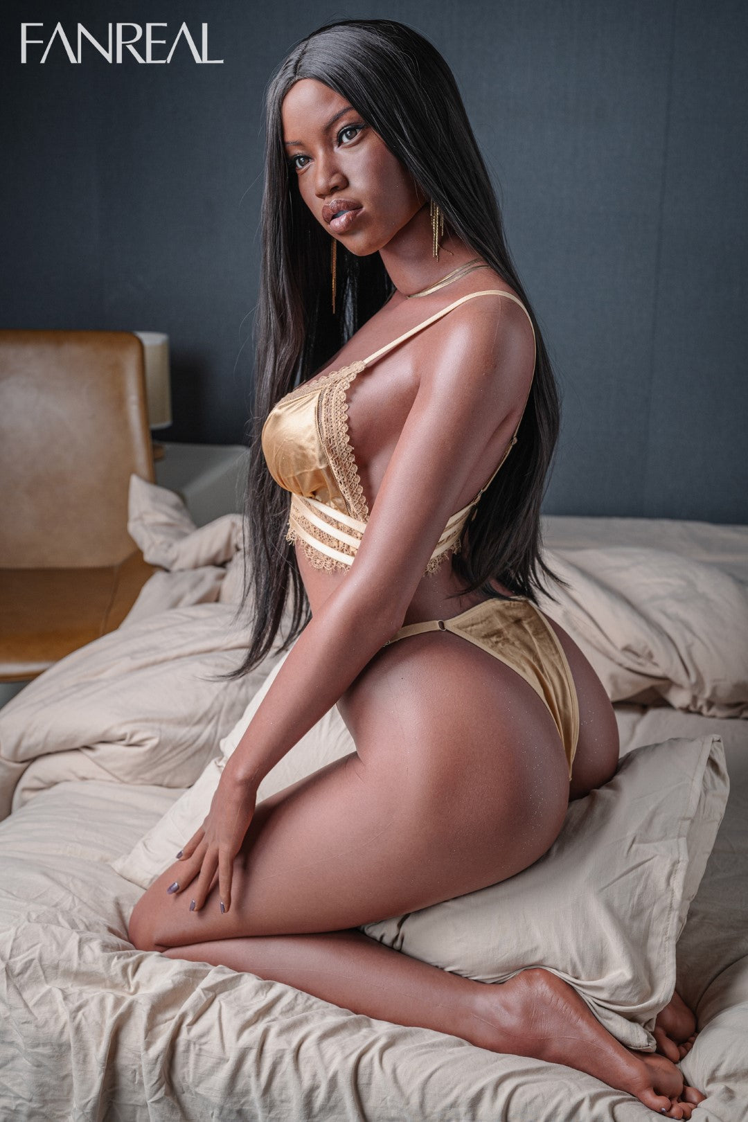 Ellie Sex doll (FanReal Doll 173cm d-cup silicone)