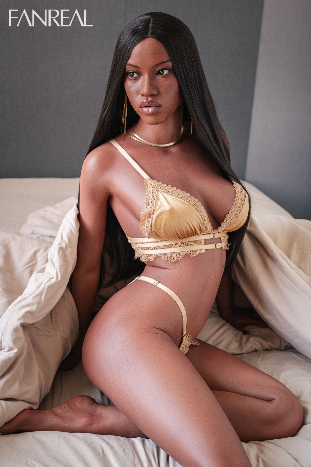 Ellie Sex doll (FanReal Doll 173cm d-cup silicone)