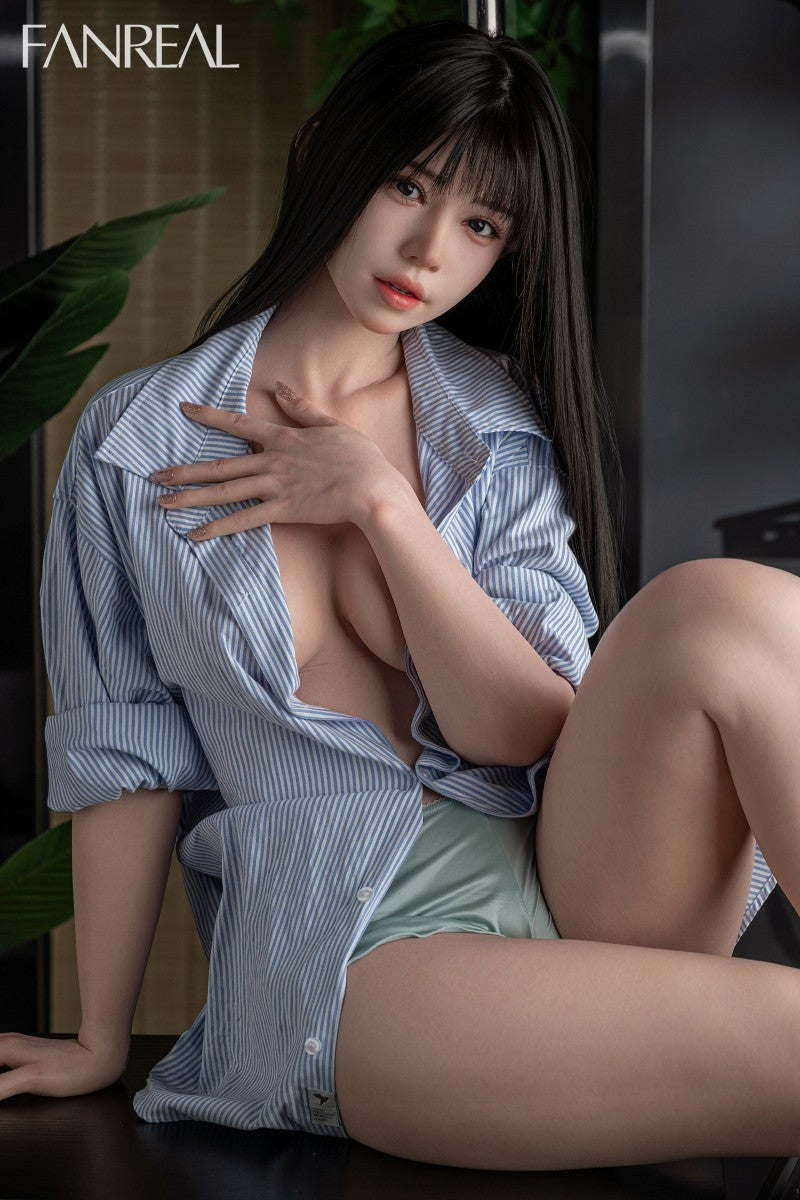 Nora Sex doll (FanReal Doll 158cm B-cup silicone)