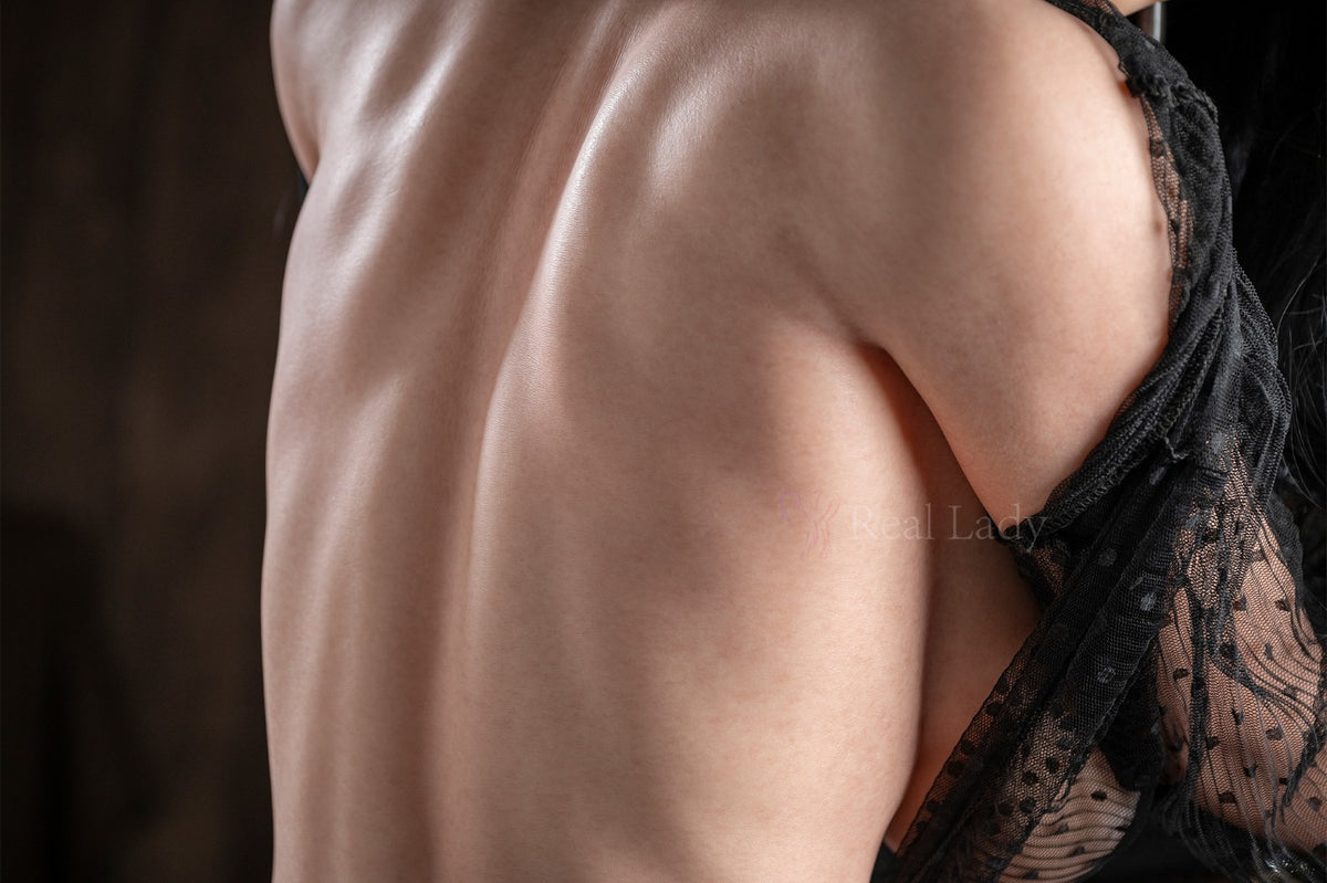 Hailey Sex doll (Real Lady 159cm F-cup R12 silicone)