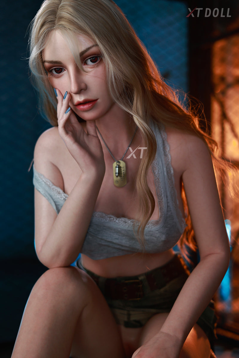 Melanie Sex doll (XT Doll 164cm C-cup #XT-15-B silicone)