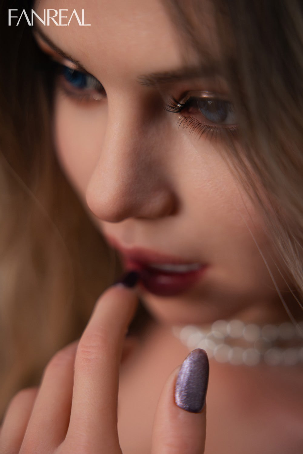 Carlee Torso Sex doll (FanReal Doll 95cm G-cup silicone)