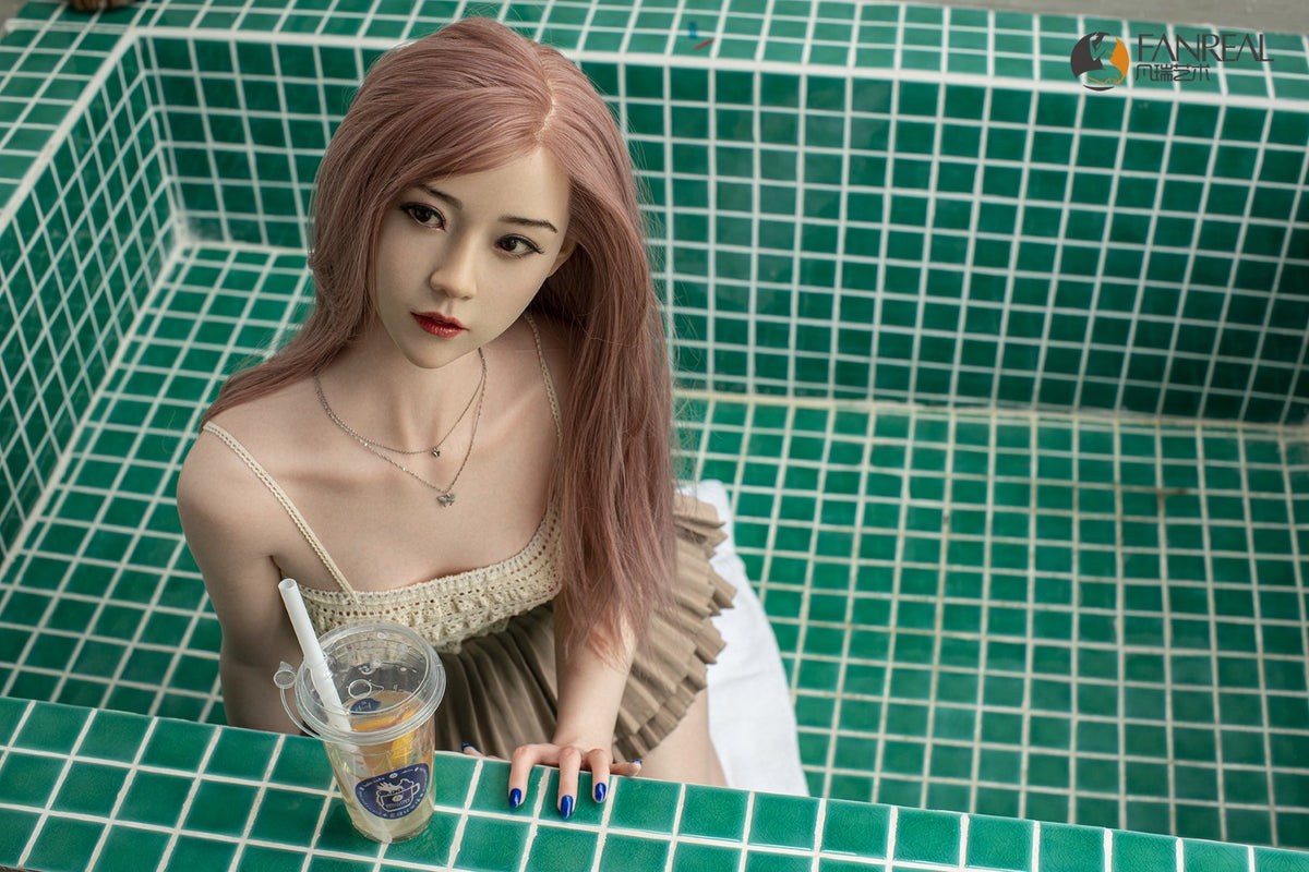 Qian Sex doll (FanReal Doll 158cm B-cup silicone)