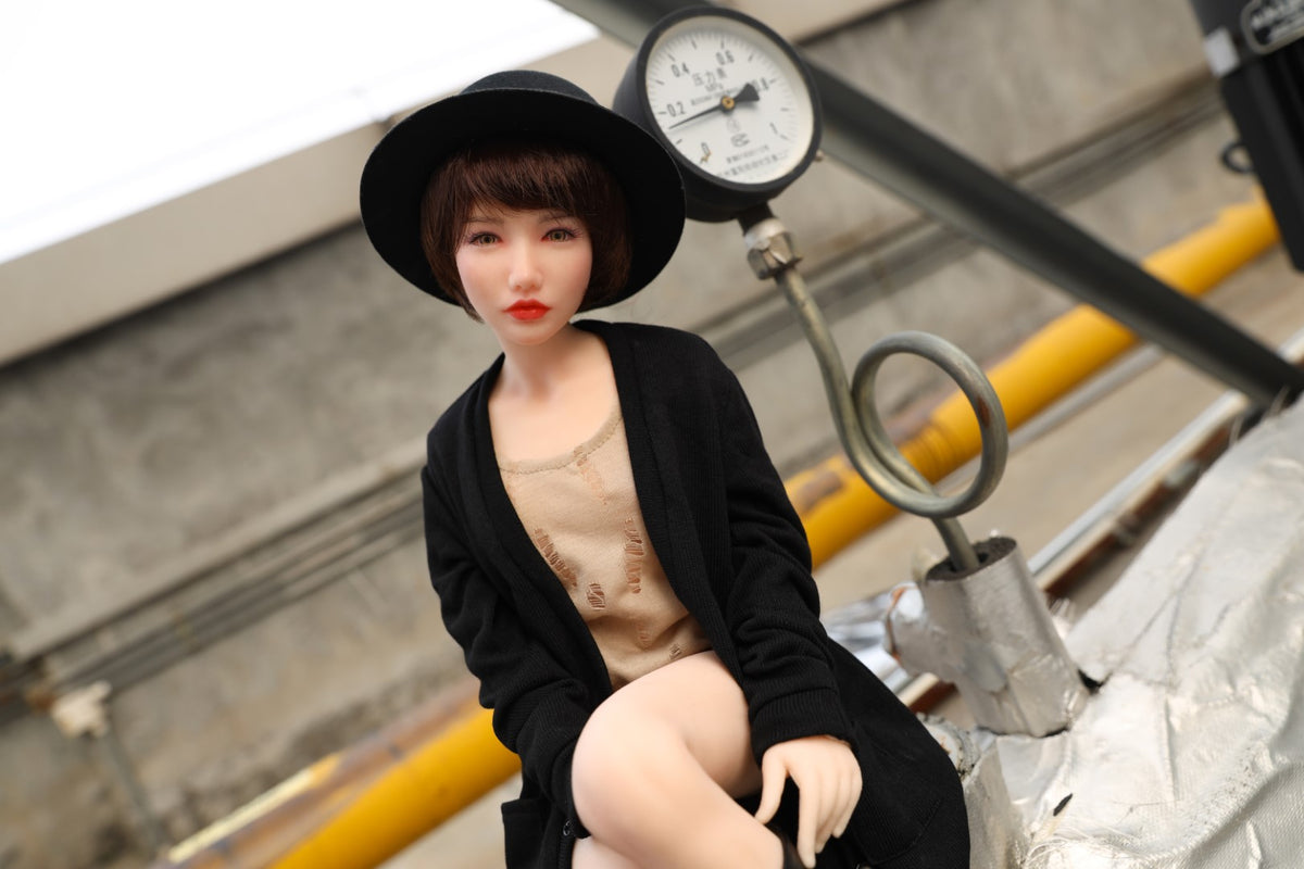 Reka Sex doll (Climax Doll Mini 60cm B-cup silicone)