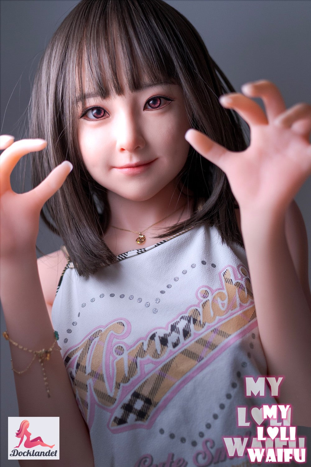 Clean and tidy sex doll (My Loli Waifu 148cm B-cup TPE+silicone)