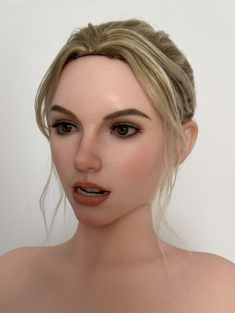 Irina Sex doll (Zelex 164cm g-cup ZXE206-W1 SLE silicone) EXPRESS
