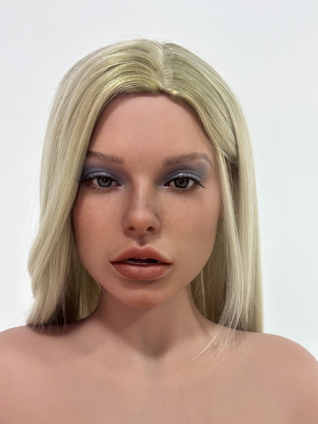 Freja Sex doll (Zelex 164cm g-cup Zxe211-2 Sle silicone) EXPRESS