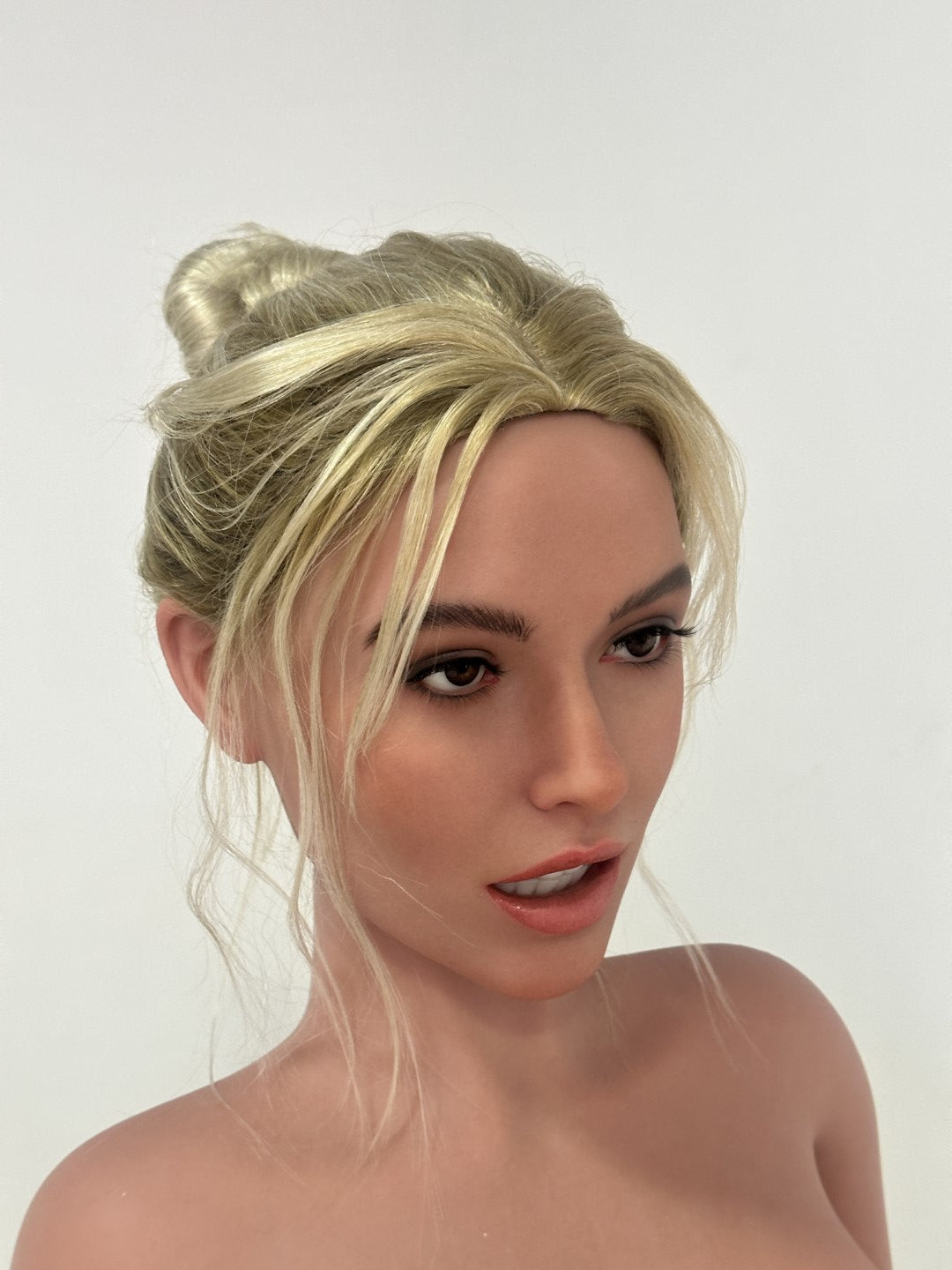 Emma Sex doll (Zelex 163cm E-cup ZXE217-3 SLE silicone)