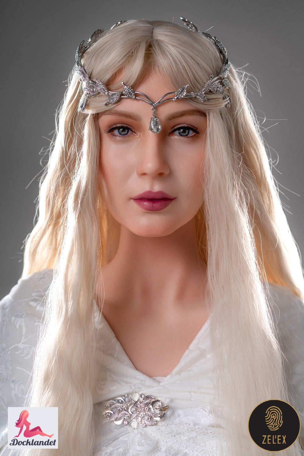 Galadriel sexdocka från Zelex. En 175 cm lång sexdocka med bröststorlek E-kupa. 