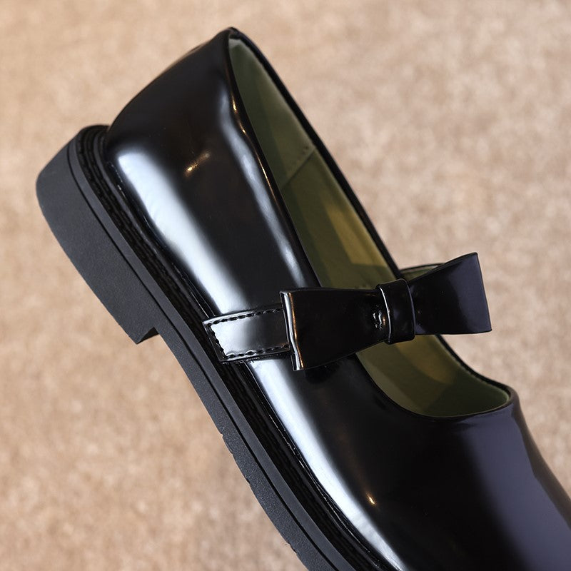 Shoes for sex doll (black, varnish)