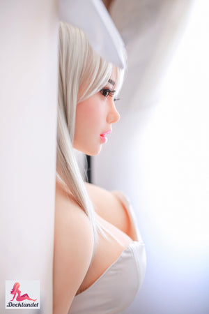 Isabella - a white sex doll (DX Value 148m Ecup Tpe)