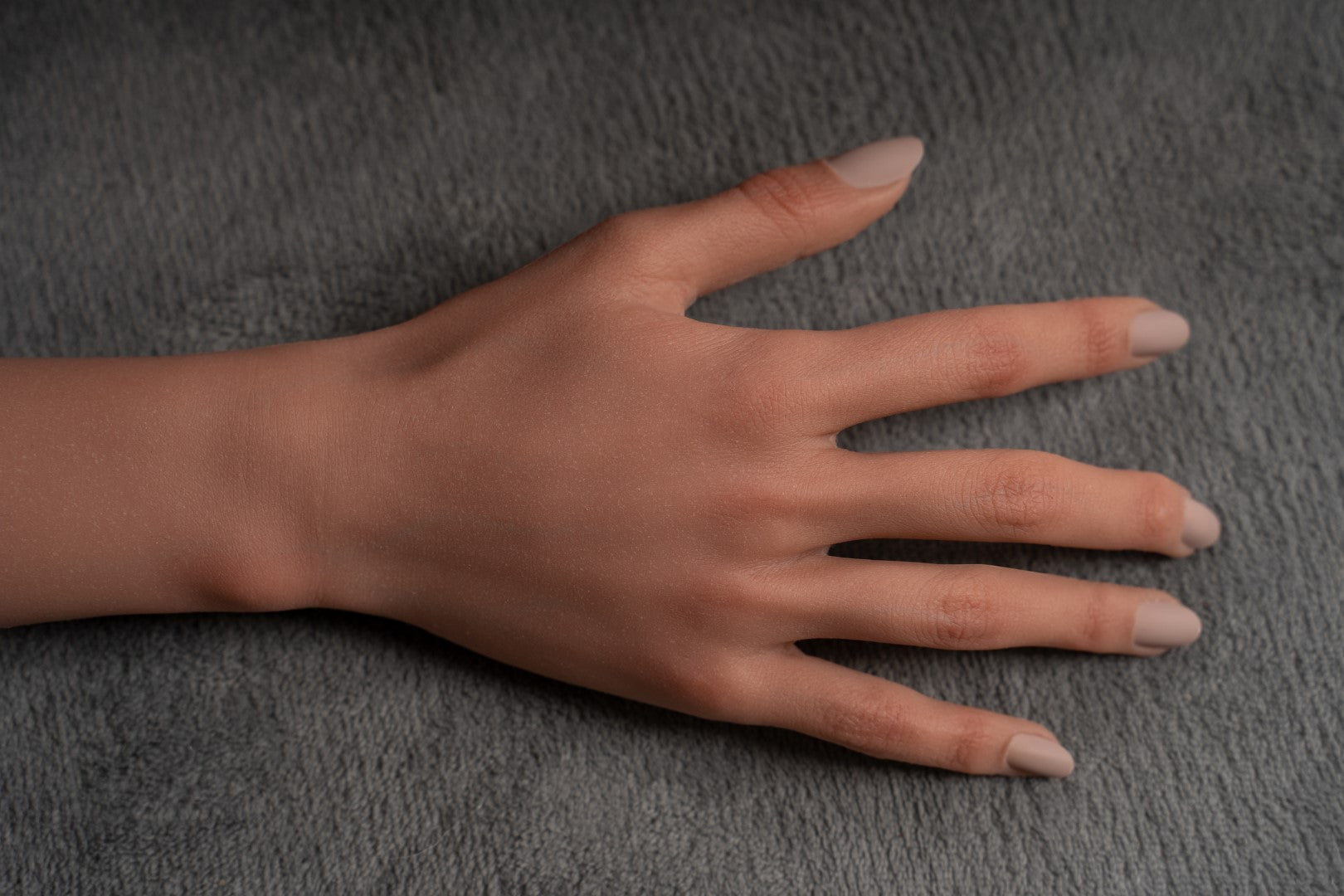 Emily Sex doll (Zelex 170cm c-cup GE51 silicone)