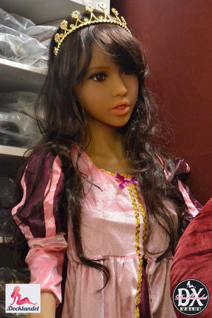 Josefine - the best sex doll? (DX Value 142cm e-cup Tpe)